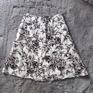 Ann Taylor linen blend white with brown floral print skirt size 6